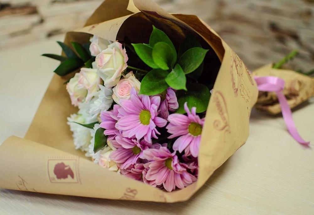 Букет цветов из: Розы и Хризантемы в Гагино