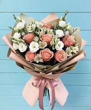 Букет цветов из:  Розы, Альстромерии и Лизиантусы #REPLACE_PRED# Гагино