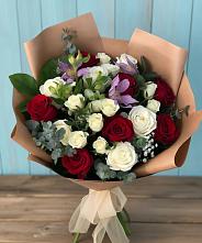 Букет цветов из:  Розы и Альстромерии в Гагино