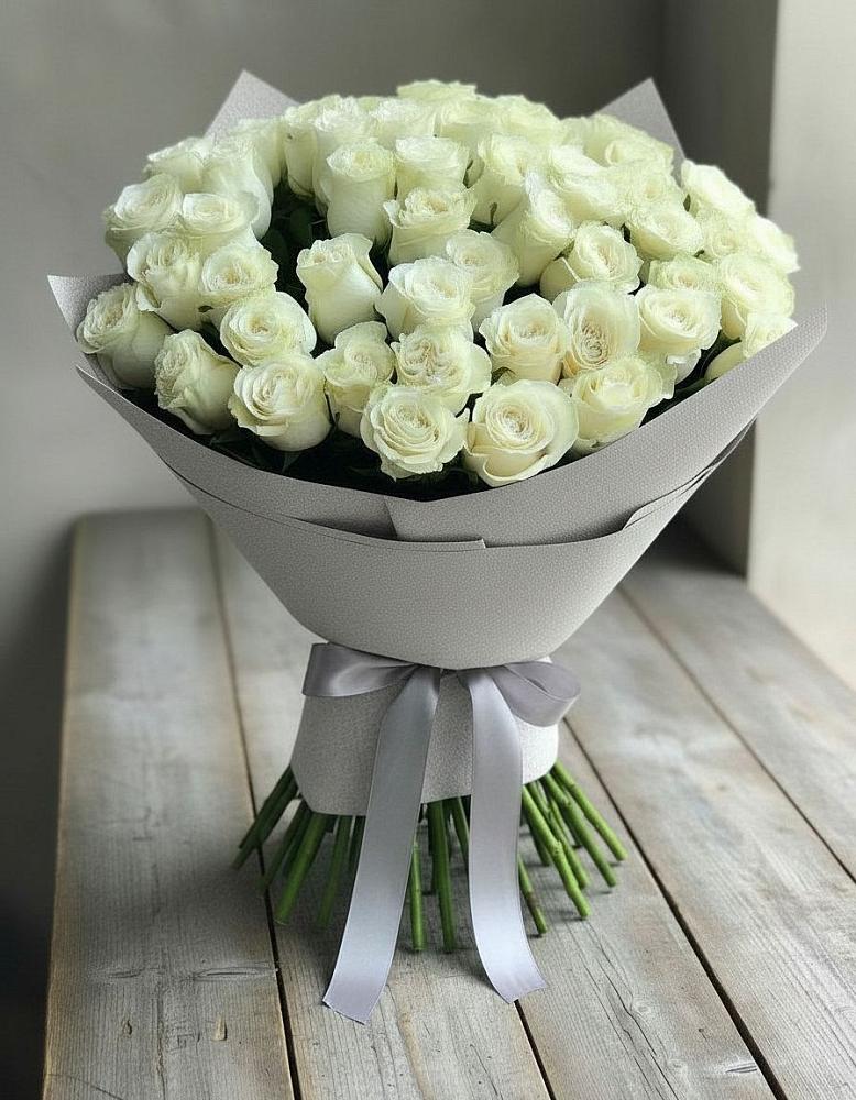 Букет 35 Белых роз в Гагино