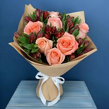 Букет цветов из:  Розы и Альстромерии в Гагино