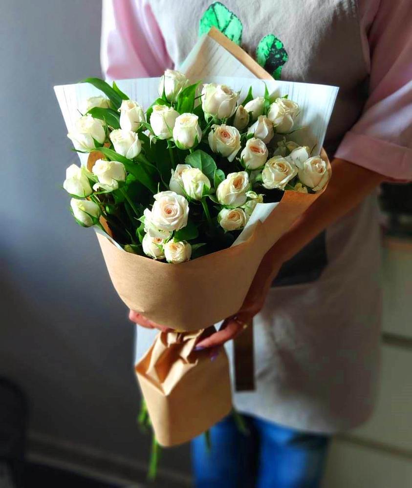 Букет цветов из: Розы в Гагино
