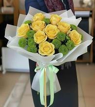 Букет цветов из:  Хризантемы и Розы в Гагино