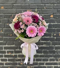 Букет цветов из:  Герберы и Хризантемы в Гагино