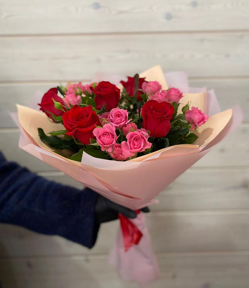 Букет цветов из: Розы в Гагино