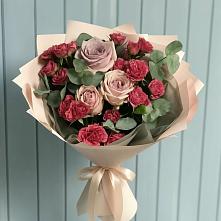 Букет цветов из:  Гвоздики и Розы в Гагино