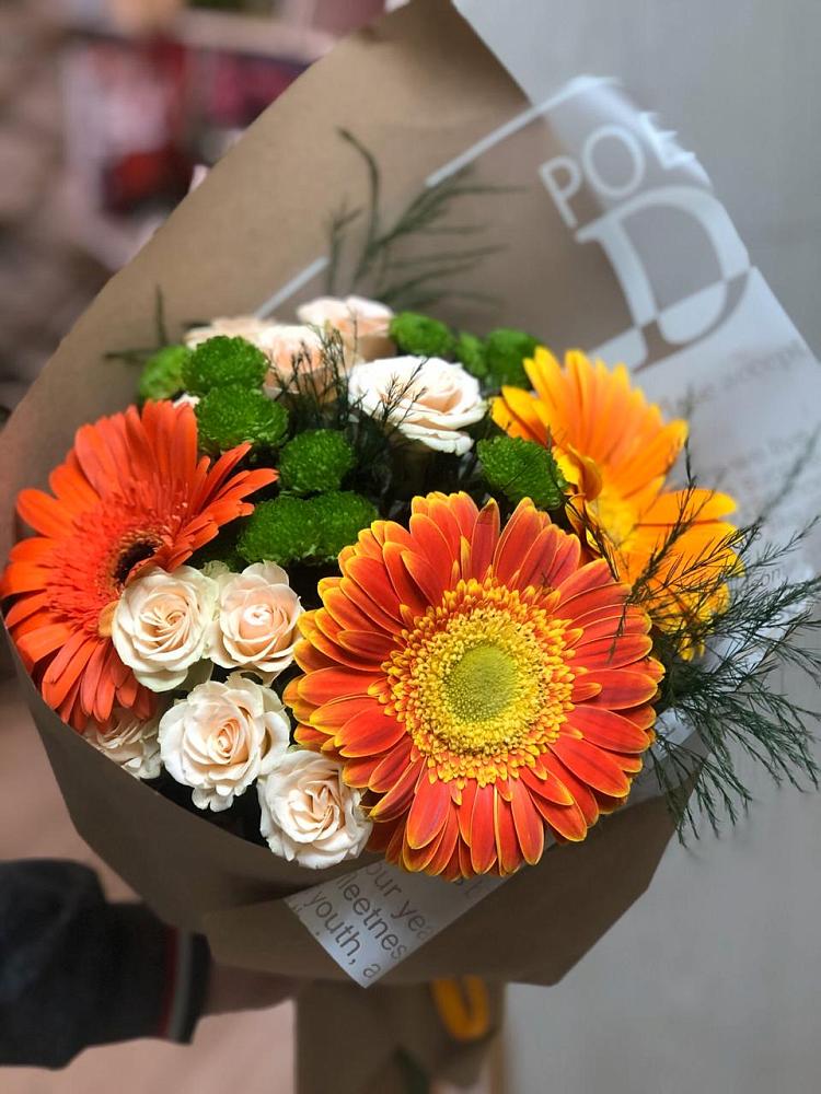 Букет цветов из: Герберы, Хризантемы и Розы в Гагино