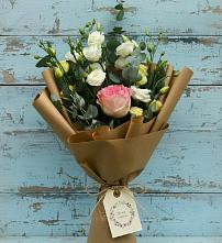 Букет цветов из:  Розы и Лизиантусы #REPLACE_PRED# Гагино