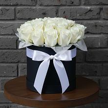 Цветочная композиция из Розы в шляпной коробке в Гагино