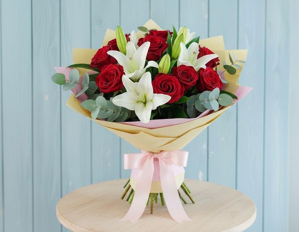 Букет цветов из: Лилии и Розы в Гагино